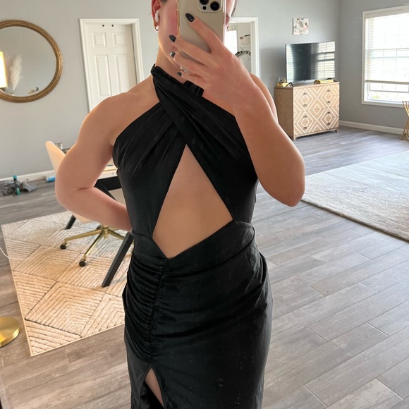 Black Showpo Midi Party Dress - Picture 8 of 12